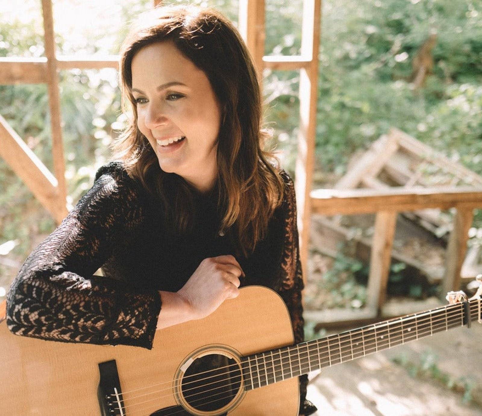 Lori McKenna events