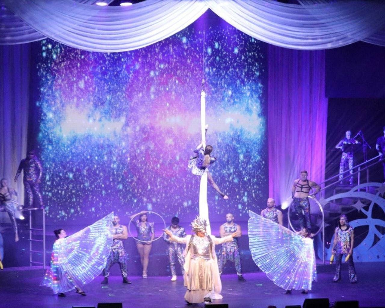 Cirque Musica Holiday Wonderland events