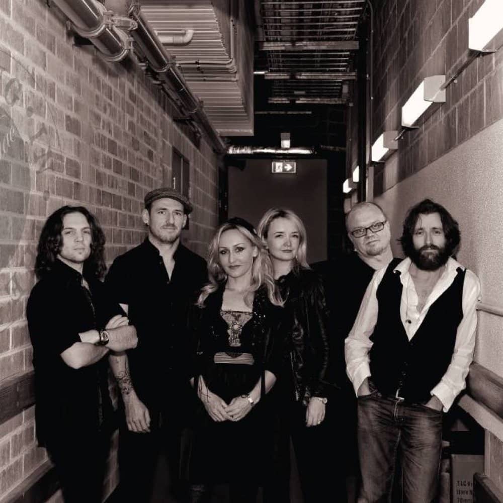 Running in the Shadows of Fleetwood Mac events