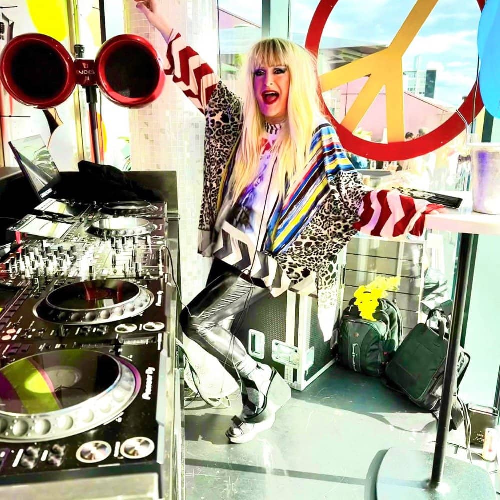 Jon Pleased Wimmin events