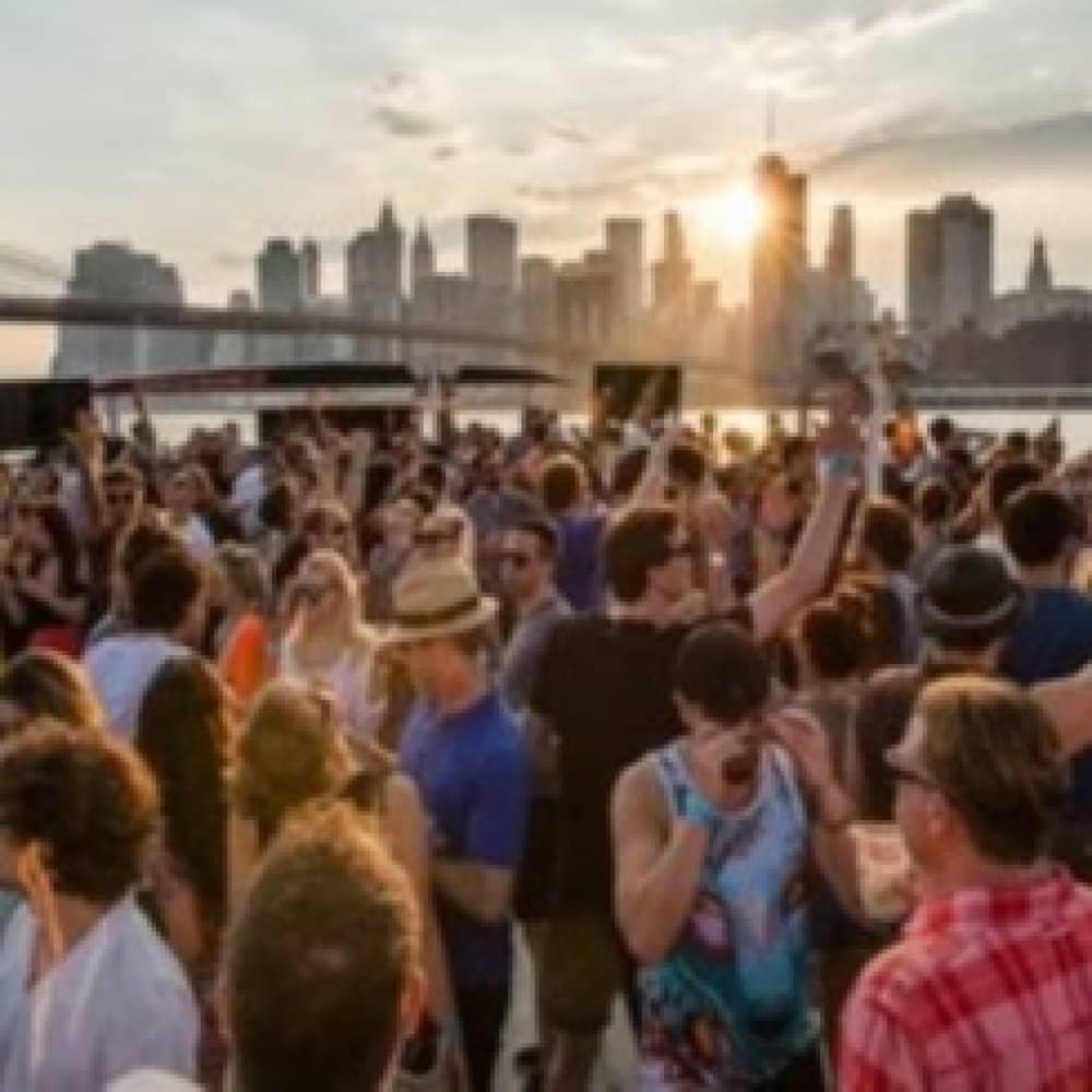 Crowd Control Cabana Yacht NYC Cruise House events