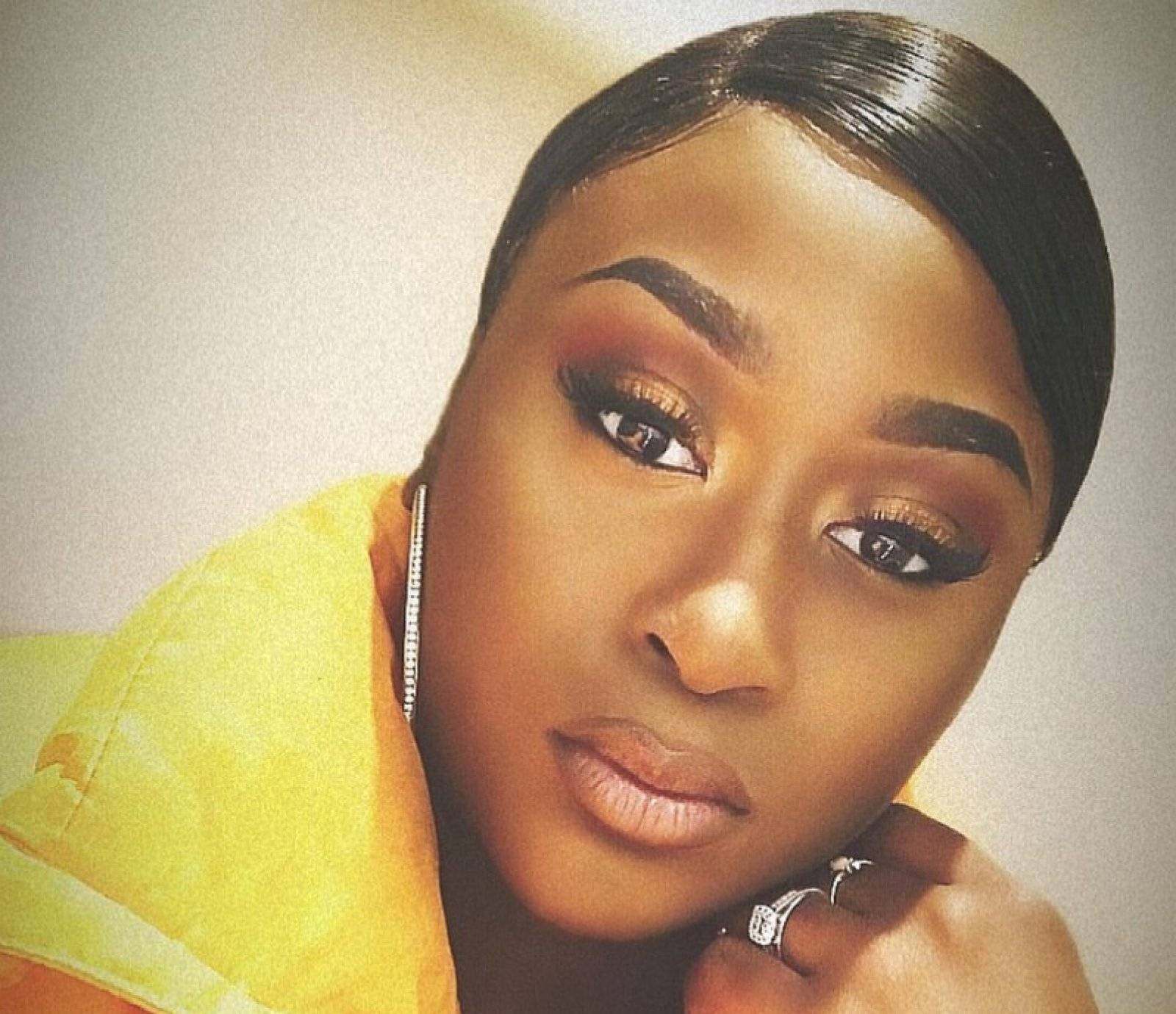 Teni Tinks events