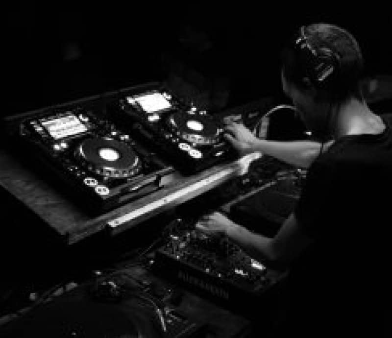 Assonance events