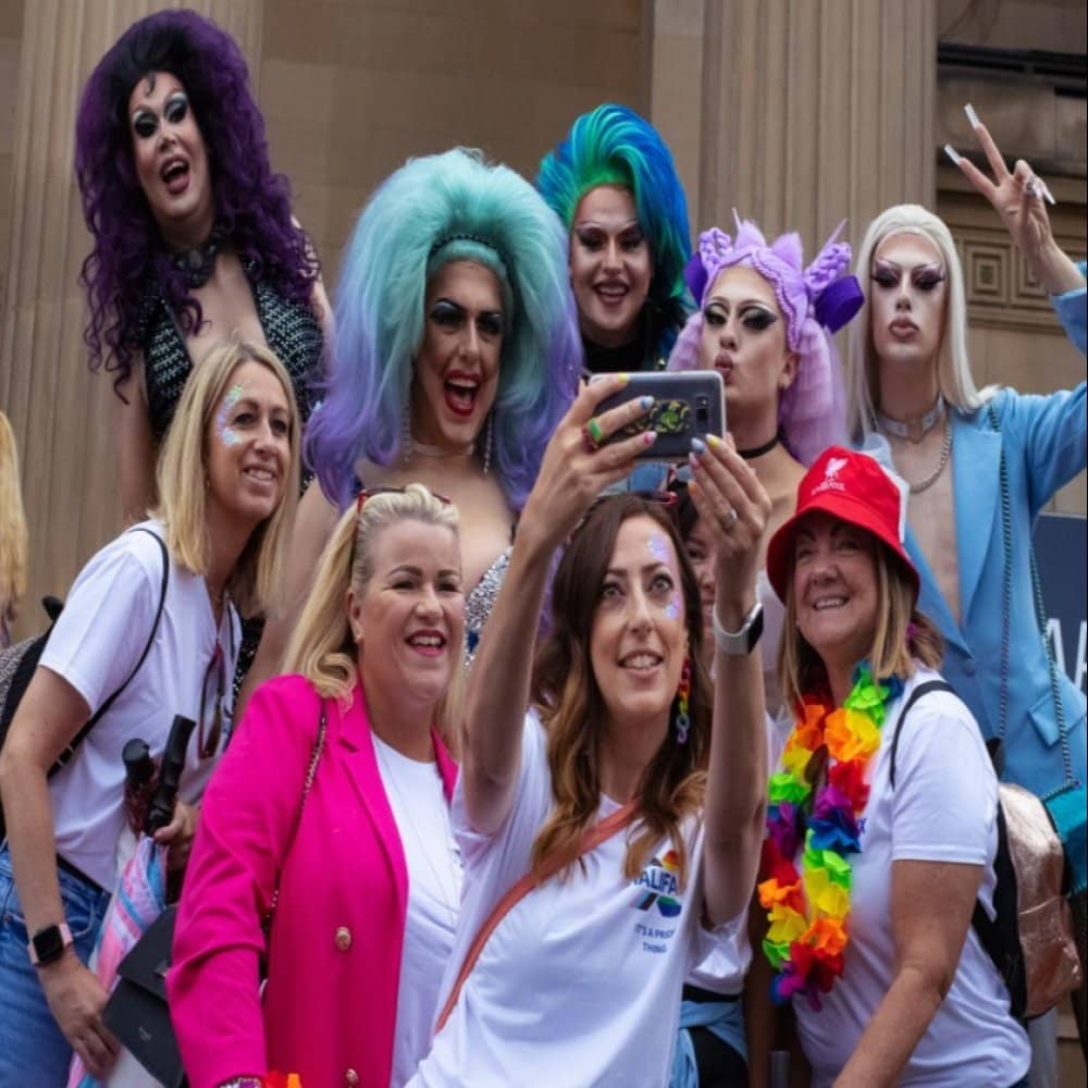 Ultimate Drag Queen Bar Crawl events