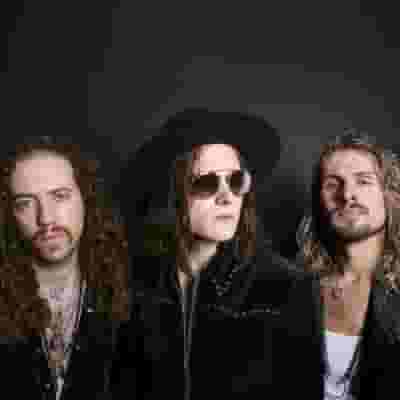 Tyler Bryant & the Shakedown blurred poster image