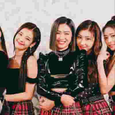 ITZY blurred poster image