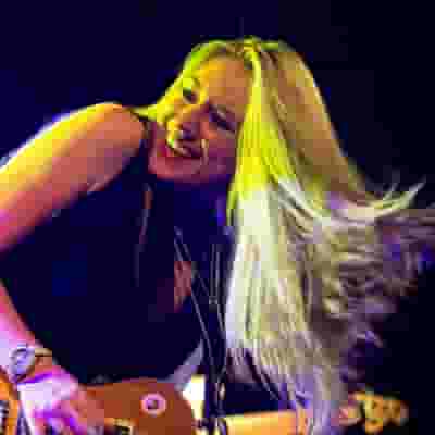 Joanne Shaw Taylor blurred poster image