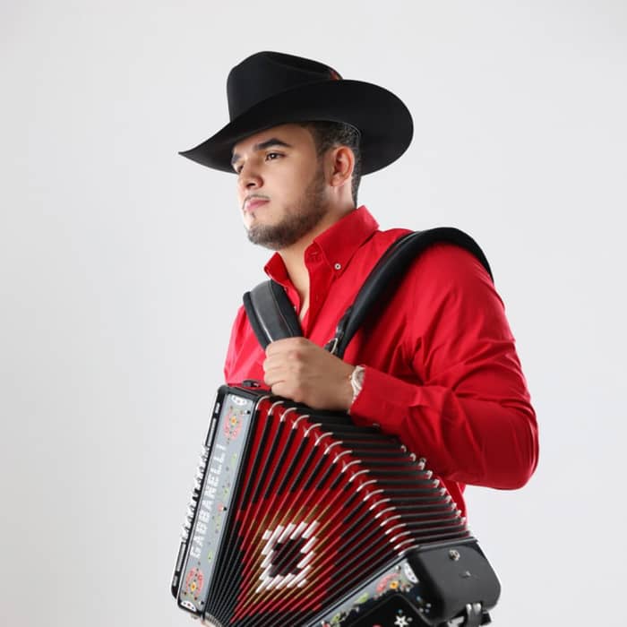 Edgardo Nuñez cover image