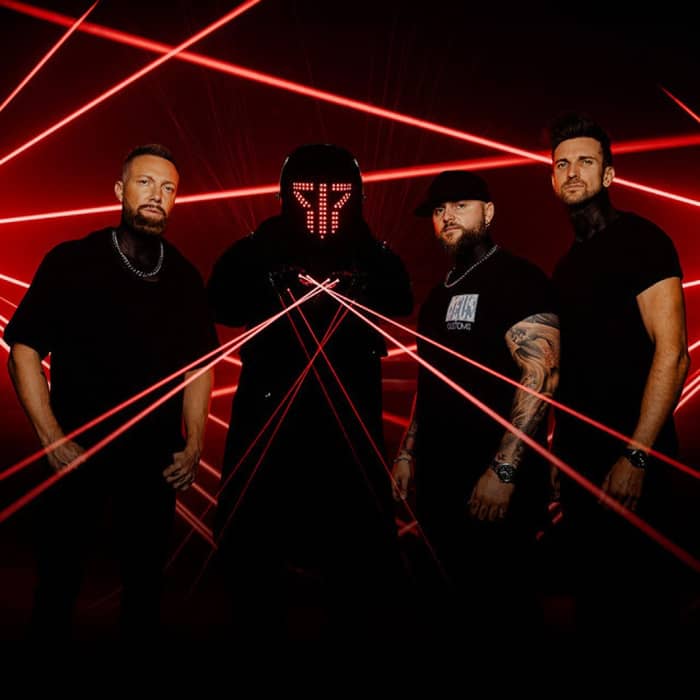 Smash Into Pieces cover image