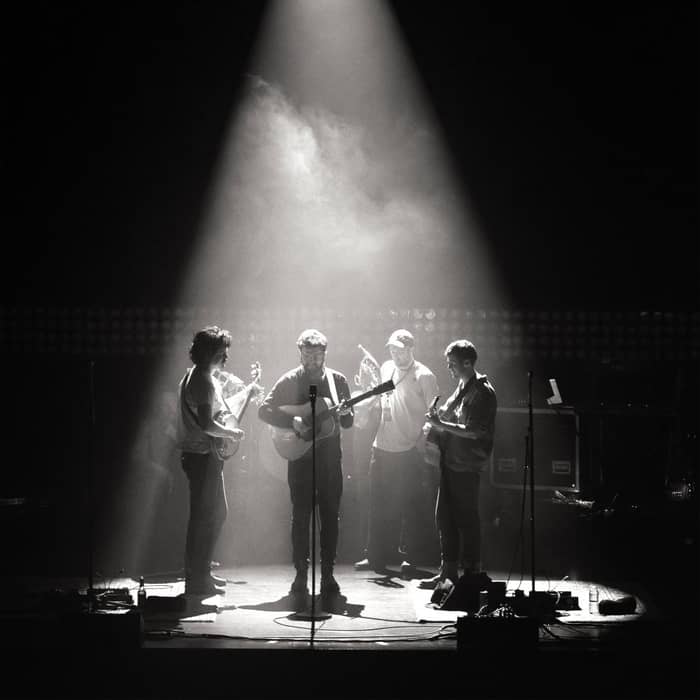 Bear's Den cover image