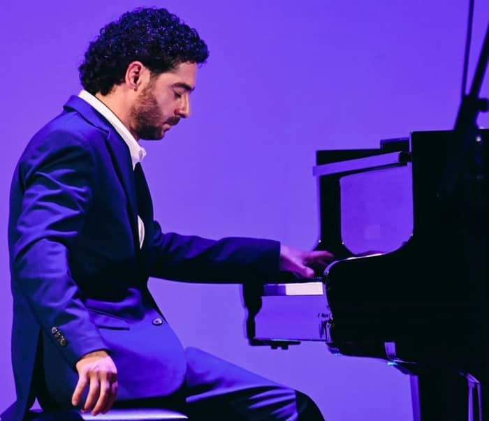 Artur Zakiyan tickets