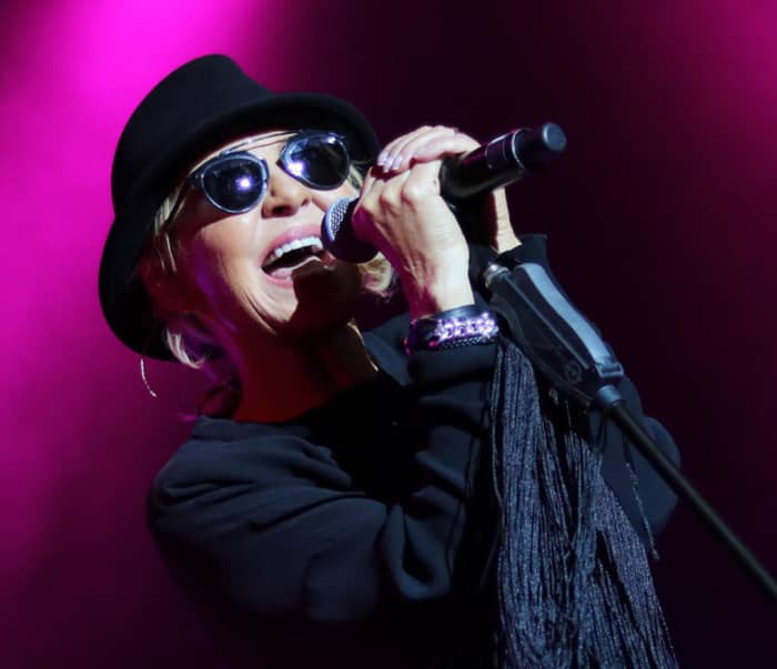 Singer Lulu Reveals Secret Battle with Alcoholism and PTSD