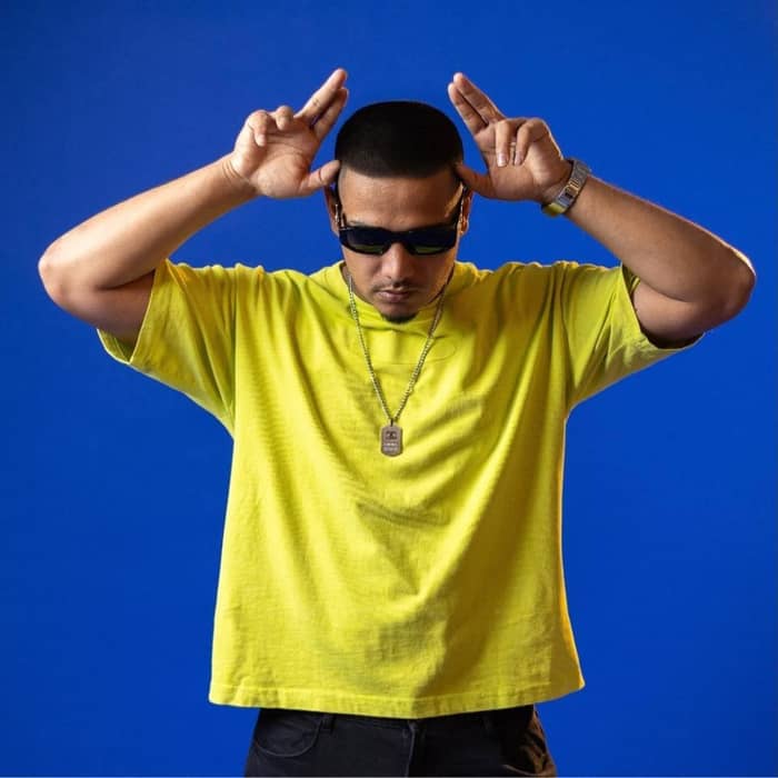 Dhanda Nyoliwala cover image