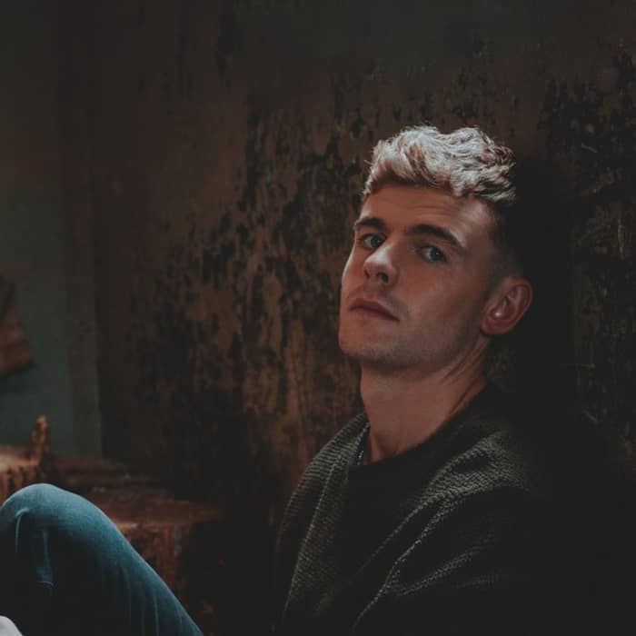 Darren Kiely cover image