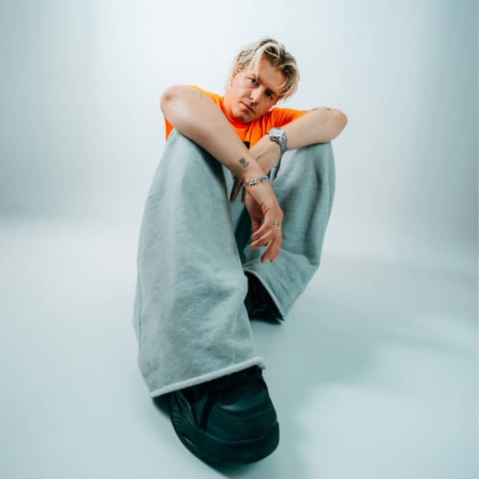 Mika Heggemann cover image