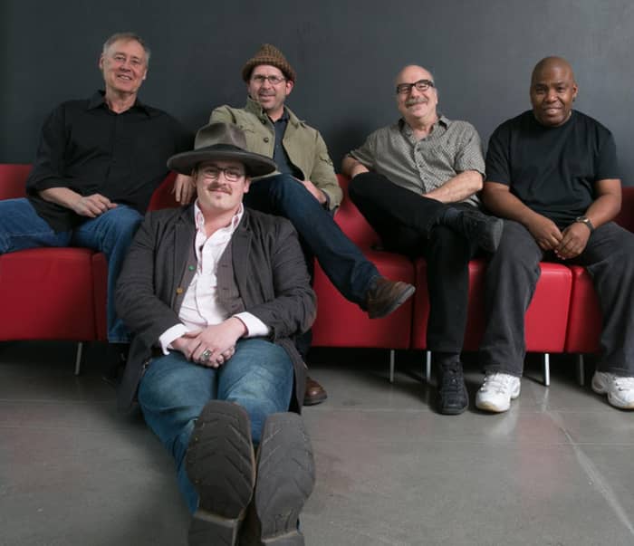 Bruce Hornsby & The Noisemakers tickets