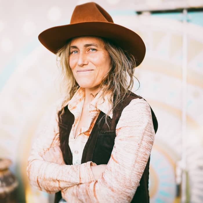 Melissa Carper cover image