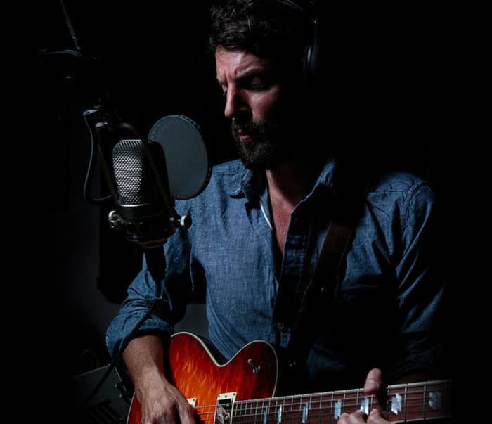 Ray LaMontagne Collapses Onstage in Nashville Due to Heat-Related Dehydration