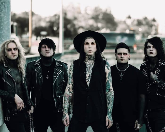 Vampires Everywhere! with Special Guests The Bunny The Bear tickets