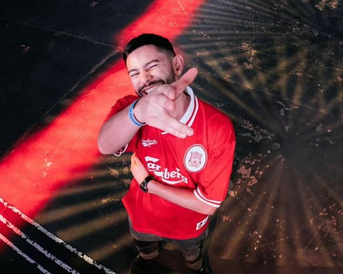 Hamdi with D Double E tickets