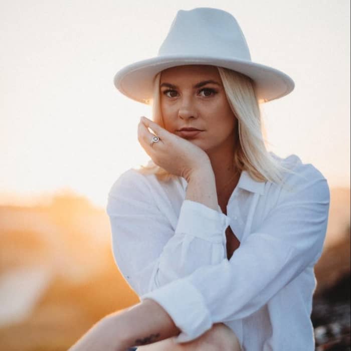 Taylor Moss cover image