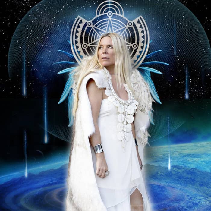 Deya Dova cover image