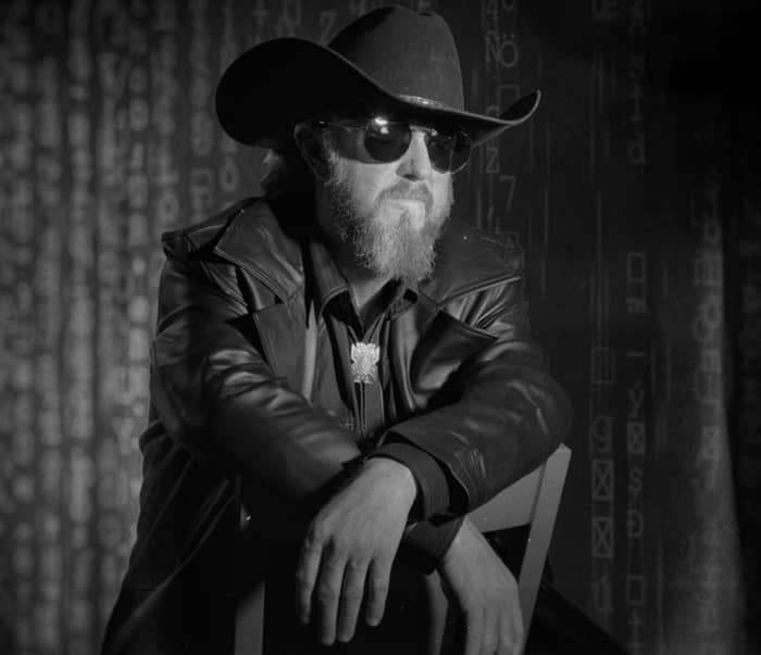 Country Music Star Colt Ford Injured in Tour Bus Crash in Germany