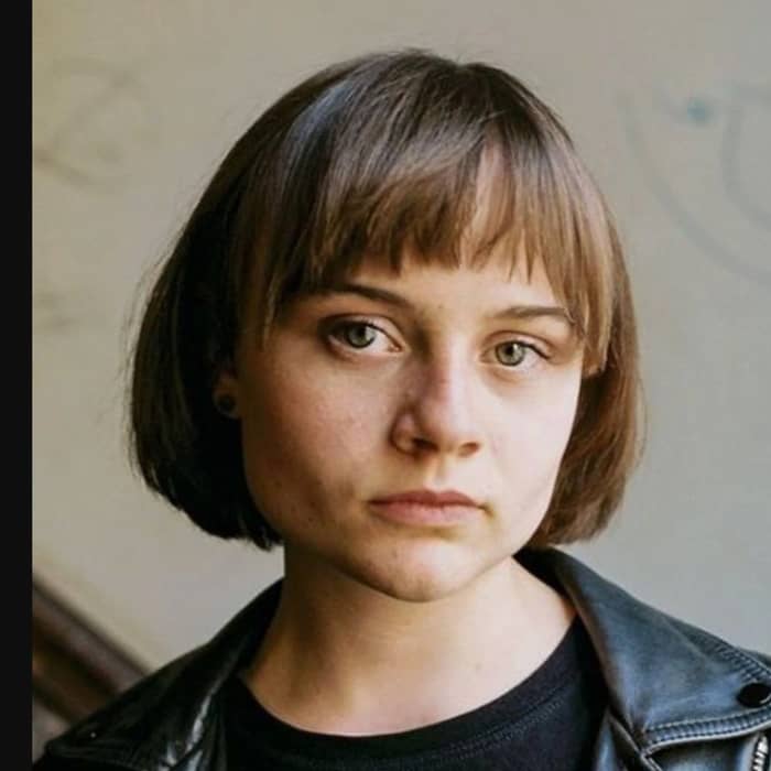 Lena Urzendowsky cover image