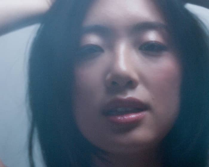 Sarah Kinsley tickets