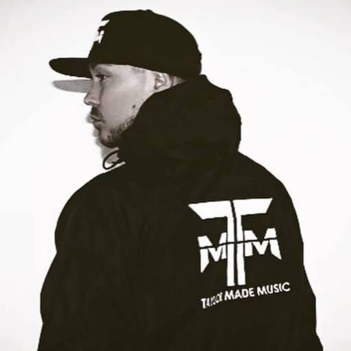 MC VAPOUR cover image