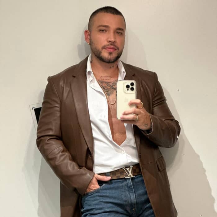 Jessi Uribe cover image