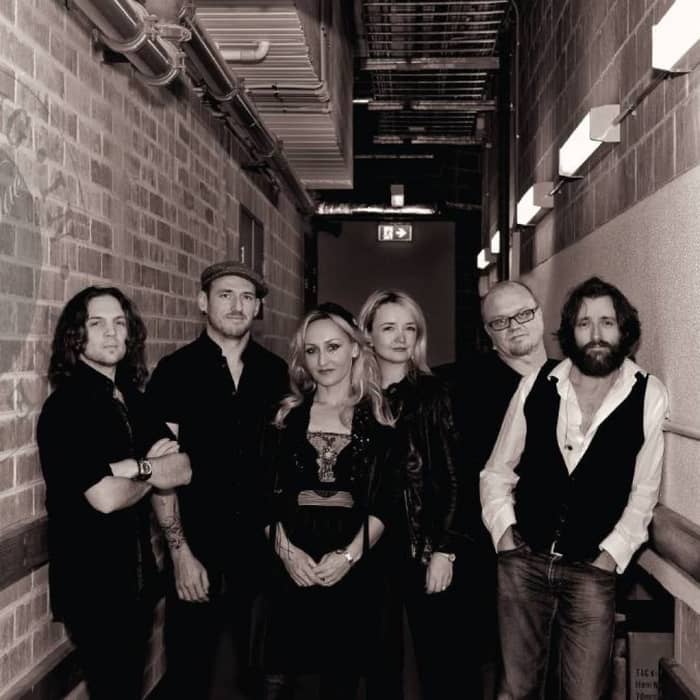 Running in the Shadows of Fleetwood Mac cover image