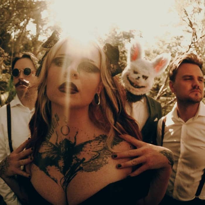 Aurateque cover image