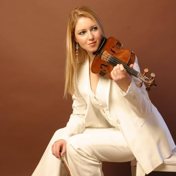 Harriet Mackenzie tickets