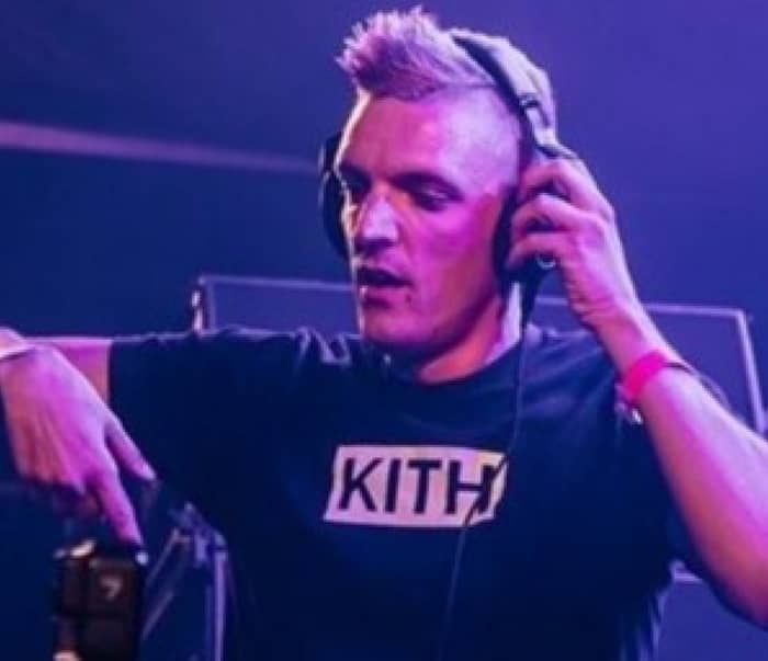 Masif & EMP present Noisecontrollers / Unresolved tickets