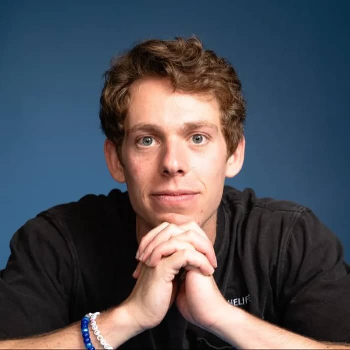 Lucas Zelnick cover image