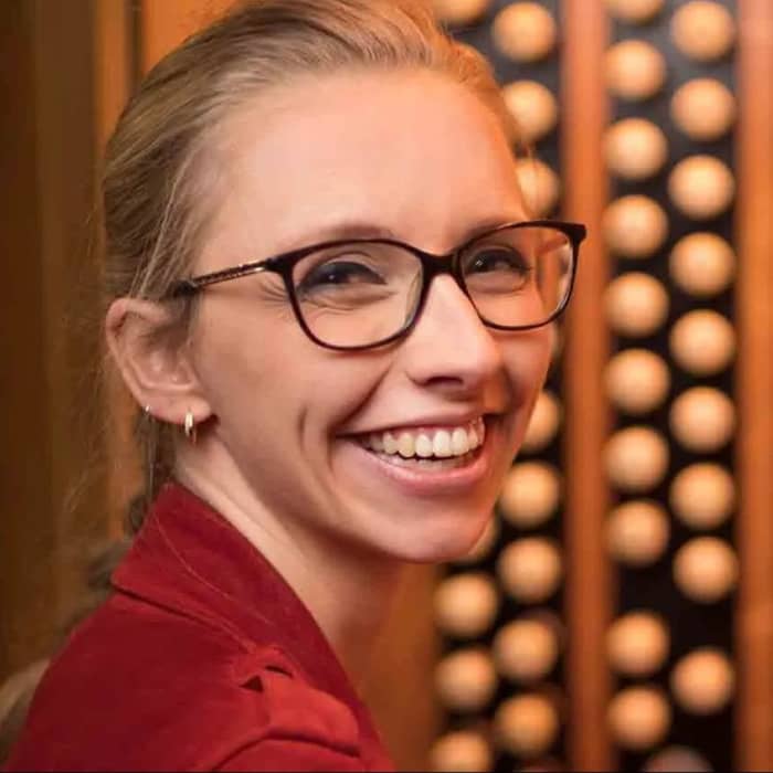 Anna Lapwood cover image