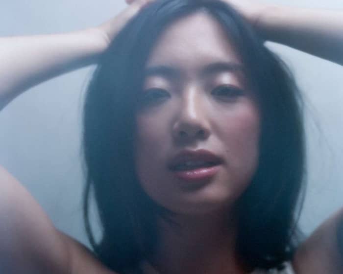 Sarah Kinsley tickets