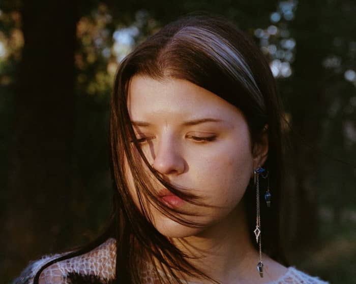 Eliza McLamb tickets