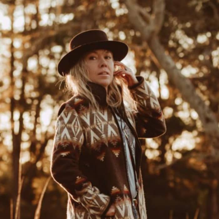 Felicity Urquhart cover image