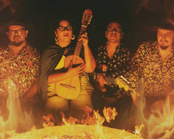 La Santa Cecilia tickets