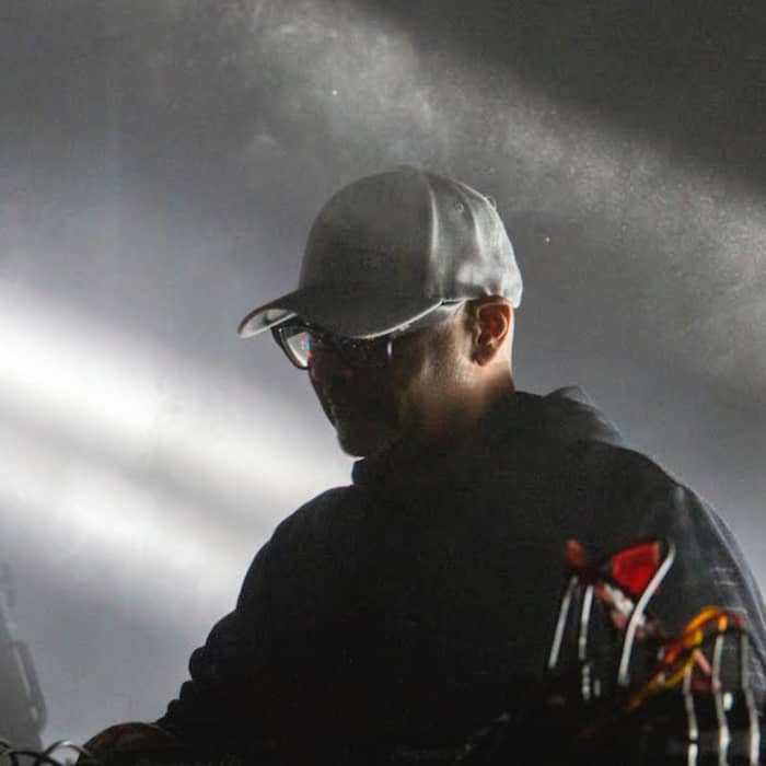 Eric Powell cover image