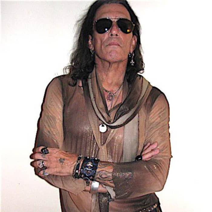 Stephen Pearcy cover image