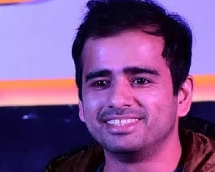 Gaurav Kapoor tickets