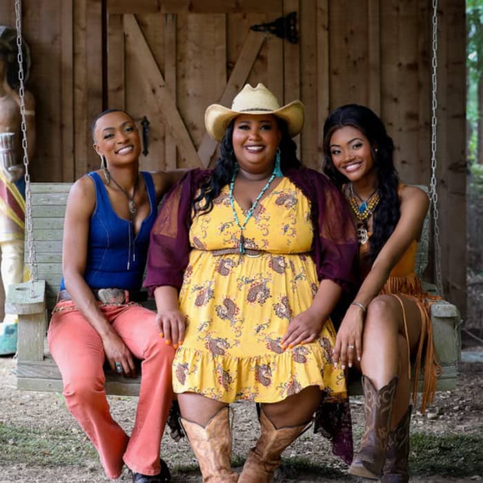 Chapel Hart cover image