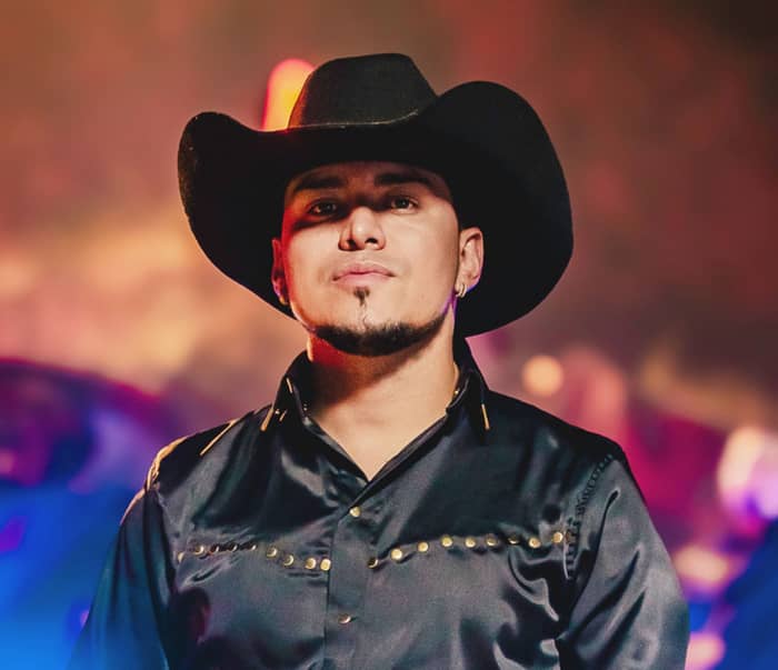 Colombian Singer Yeison Jiménez Dies in Plane Crash at 34