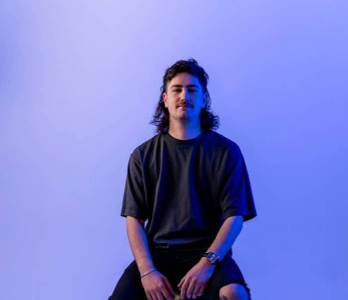 Nik Sitz tickets