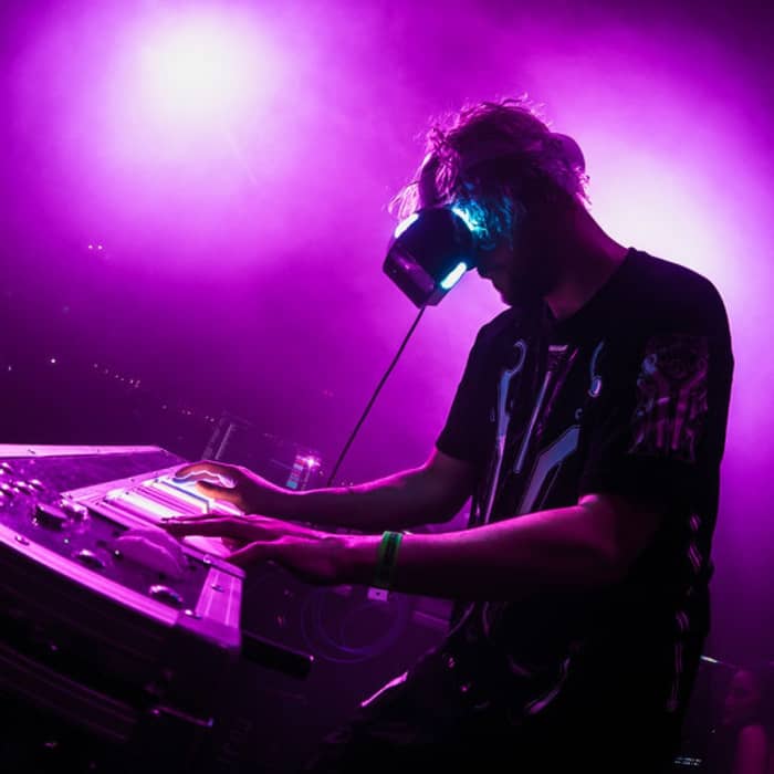 Virtual Riot cover image