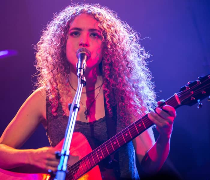 tal wilkenfeld tour