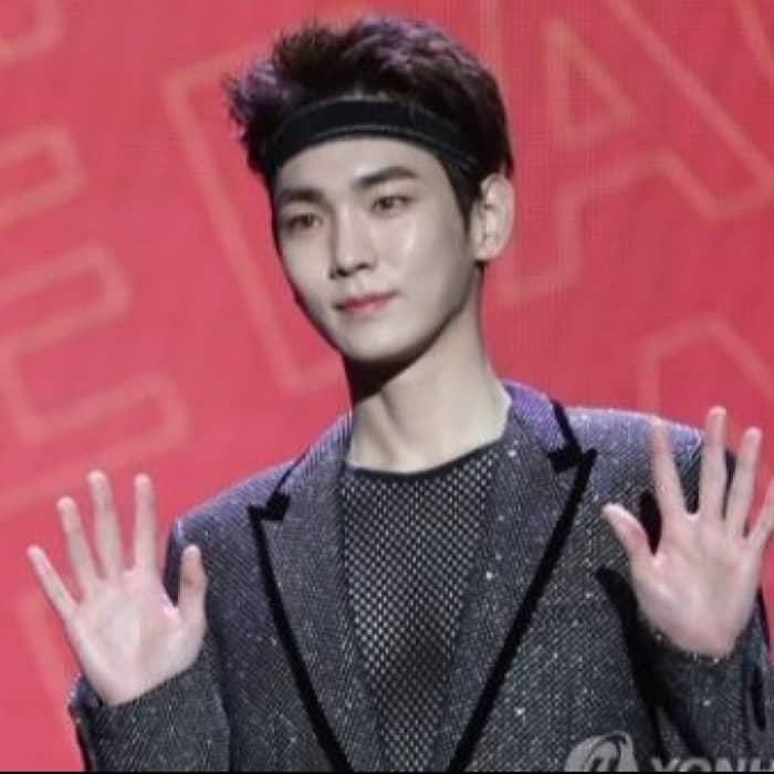 SHINee’s KEY